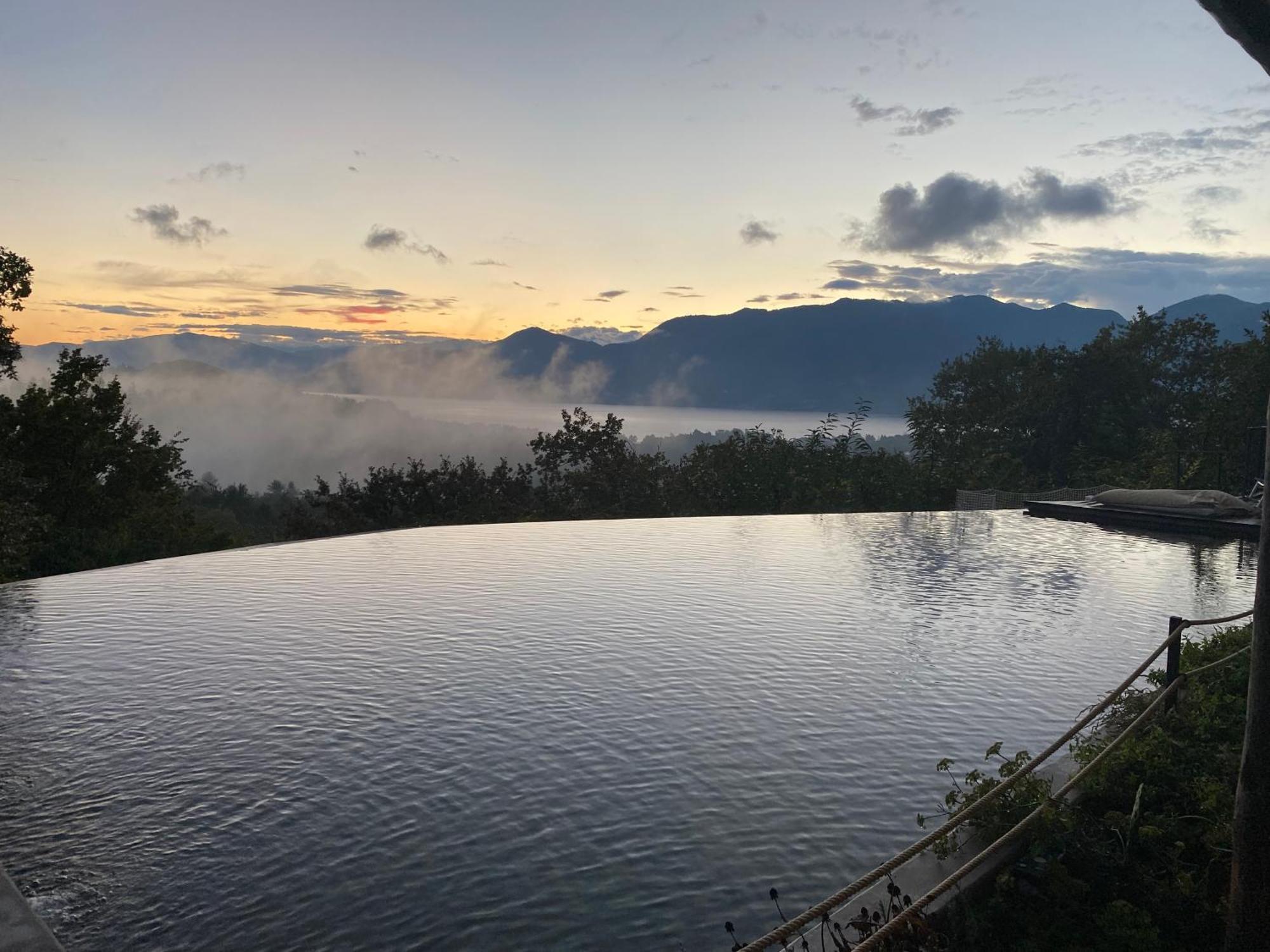 Agriturismo Voeuja Lago Maggiore Луїно Екстер'єр фото